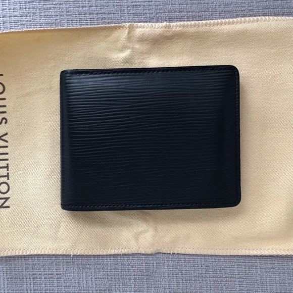Men's Louis Vuitton Slender Wallet - Epi Leather - Model M60332 - Picture 3 of 5